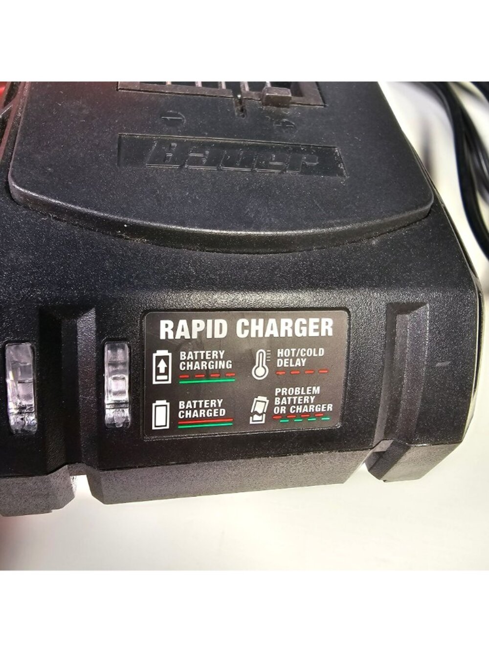 Bauer 20V 1.7A Rapid Battery Charger Model 1704C-B For Lithium-Ion Batteries - Picture 2 of 6
